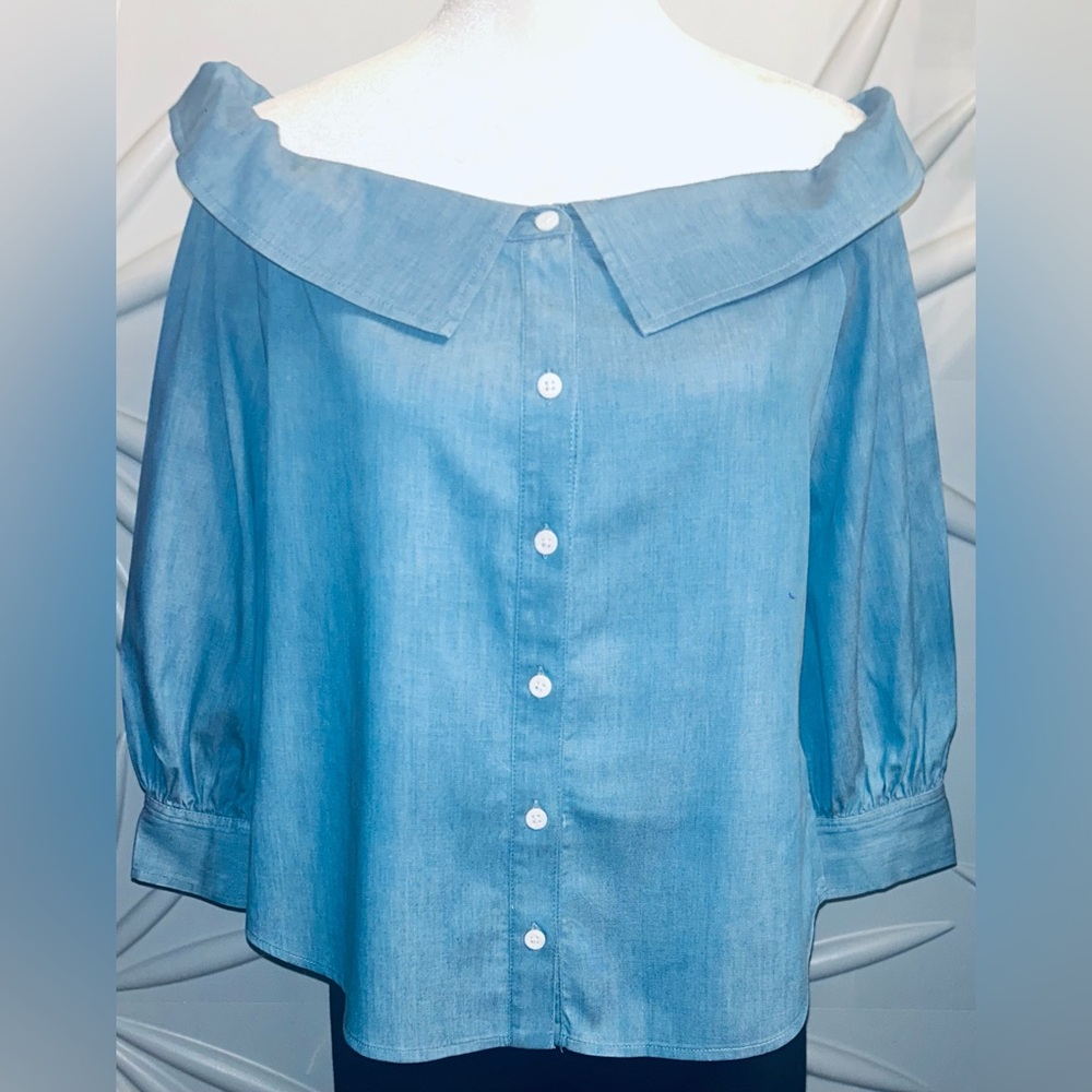 EUC Veronica Beard SZ 6 “Britta” chambray off the shoulder button down top - Picture 2 of 6